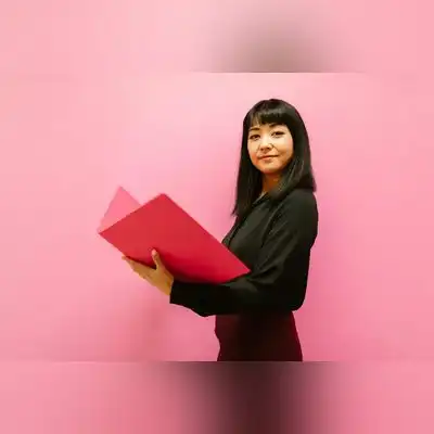 穆立怡